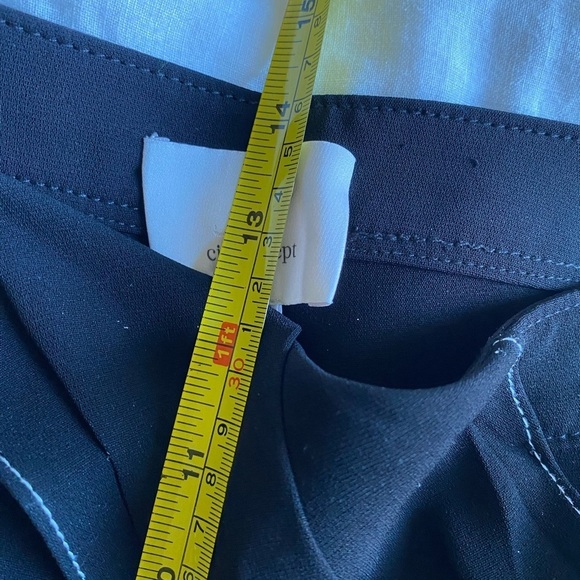 Cinq a Sept Women’s Wide Leg Cropped Trousers in Black Size 6 Business Casual - Picture 7 of 8